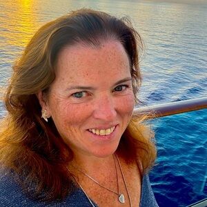 Meet your Posher, Irene